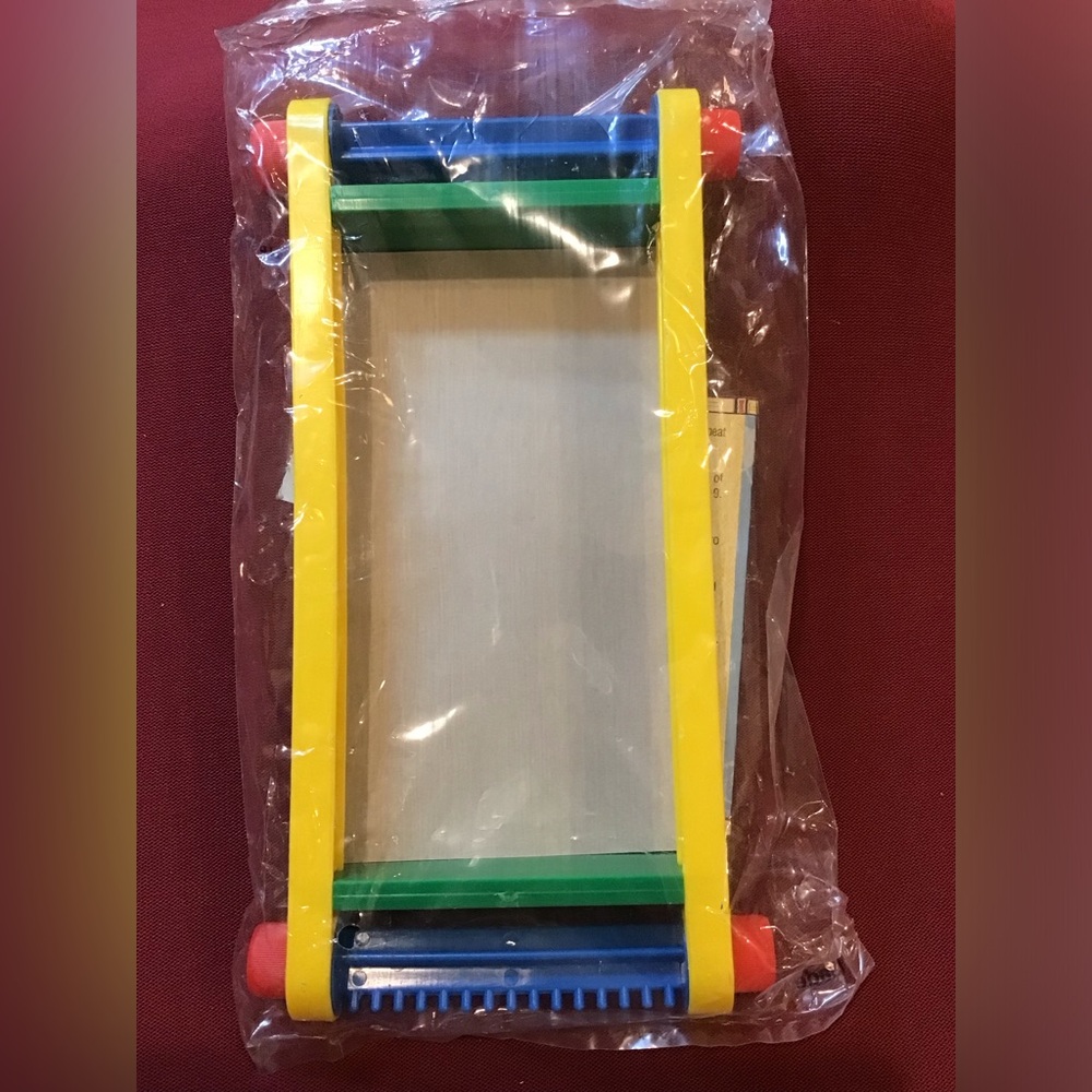 Bead Loom Kit - Picture 2 of 3